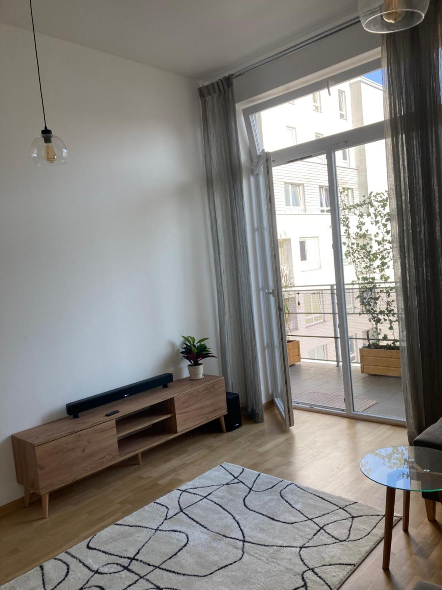 Przestronny Apartament Na Dolnej وارسو المظهر الخارجي الصورة