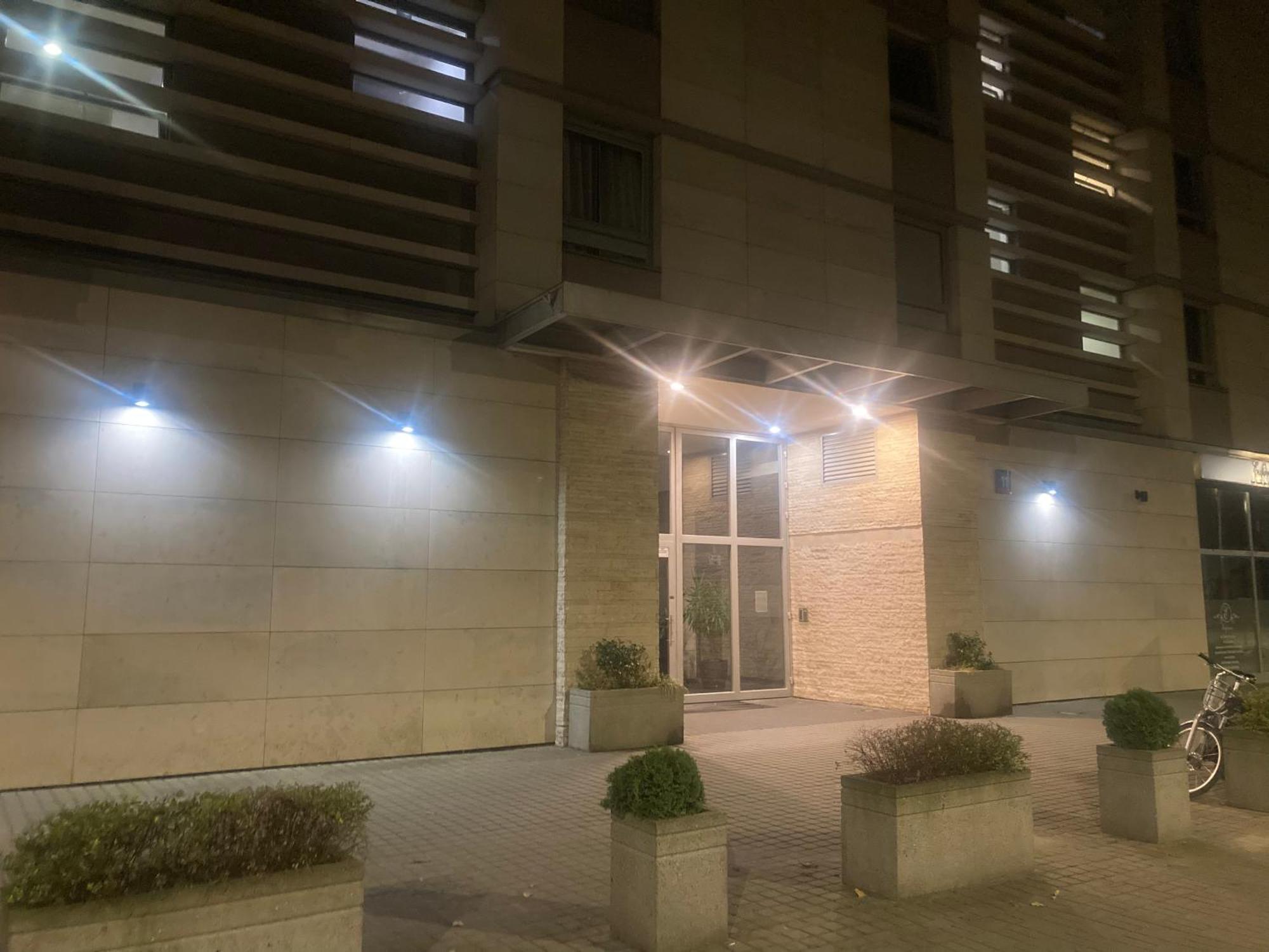 Przestronny Apartament Na Dolnej وارسو المظهر الخارجي الصورة